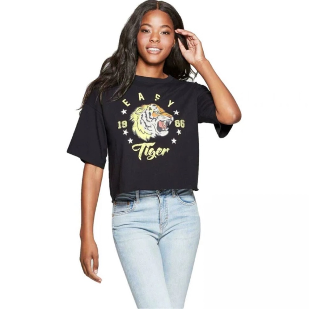 Grayson Threads Easy Tiger Print Black Cropped Short Sleeve Shirt Small